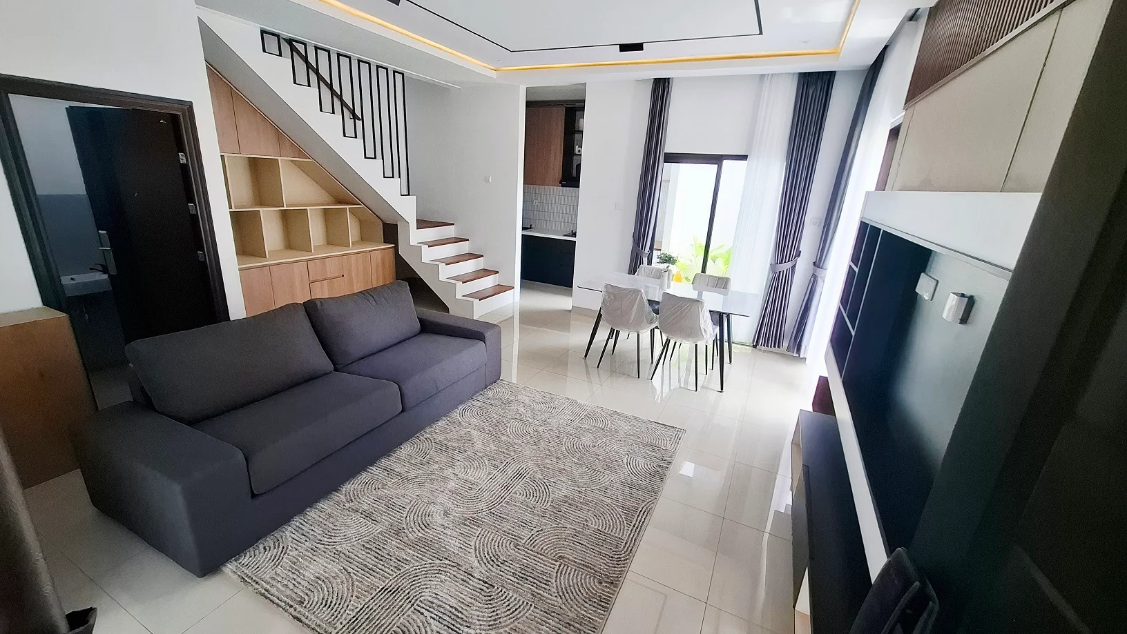 Gracia Ayu Amerta (22)